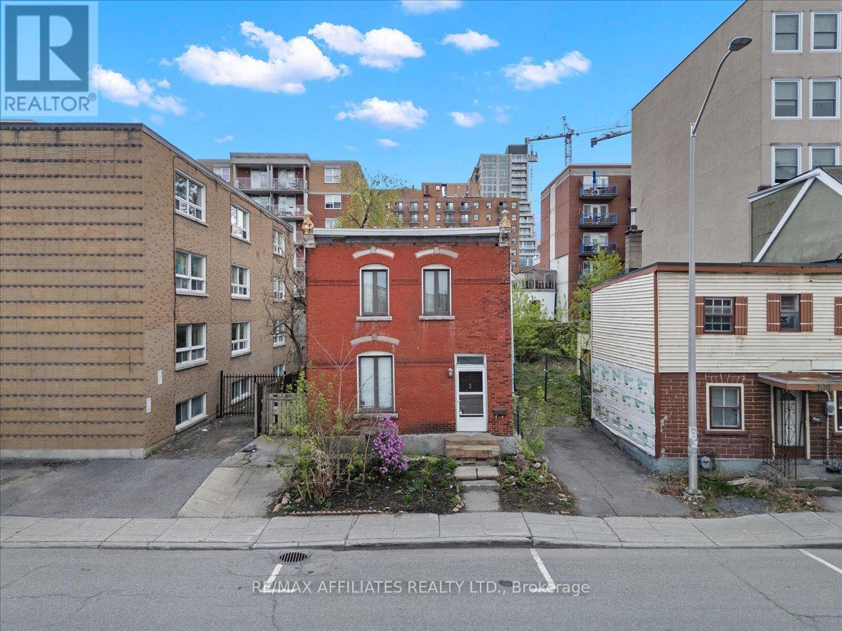 168-174 MURRAY STREET, Ottawa, Ontario