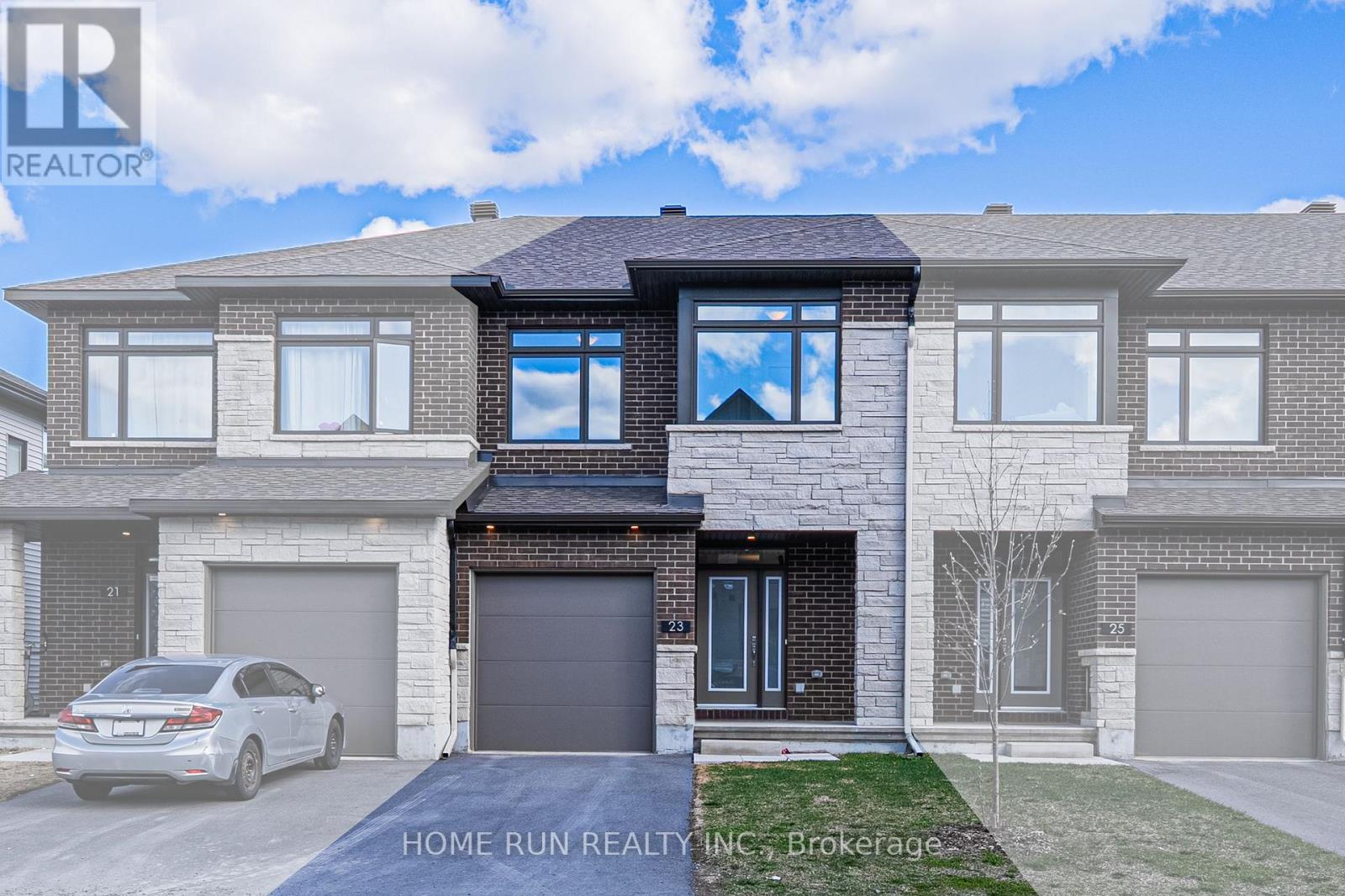 23 MAIZE STREET, Ottawa, Ontario