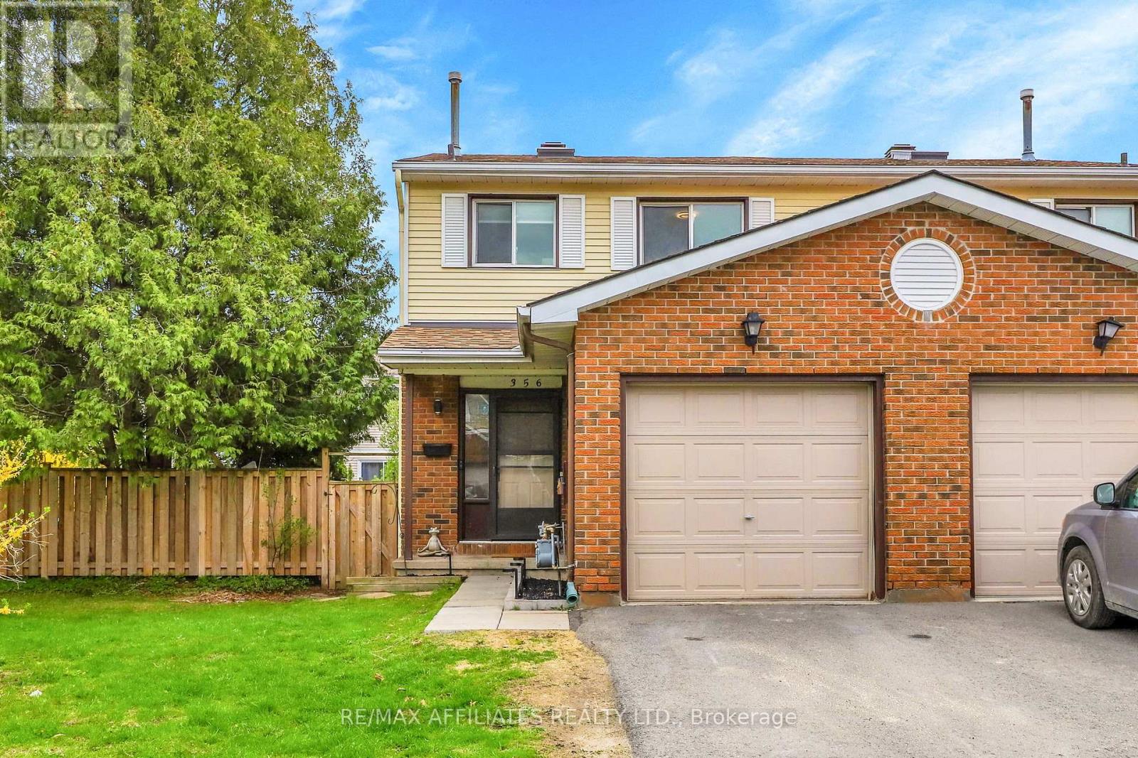 356 MONICA CRESCENT, Ottawa, Ontario