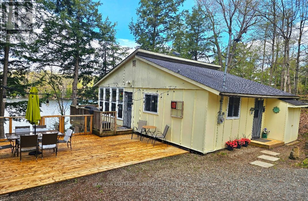 3048 CROZIER B ROAD W, Tay Valley, Ontario
