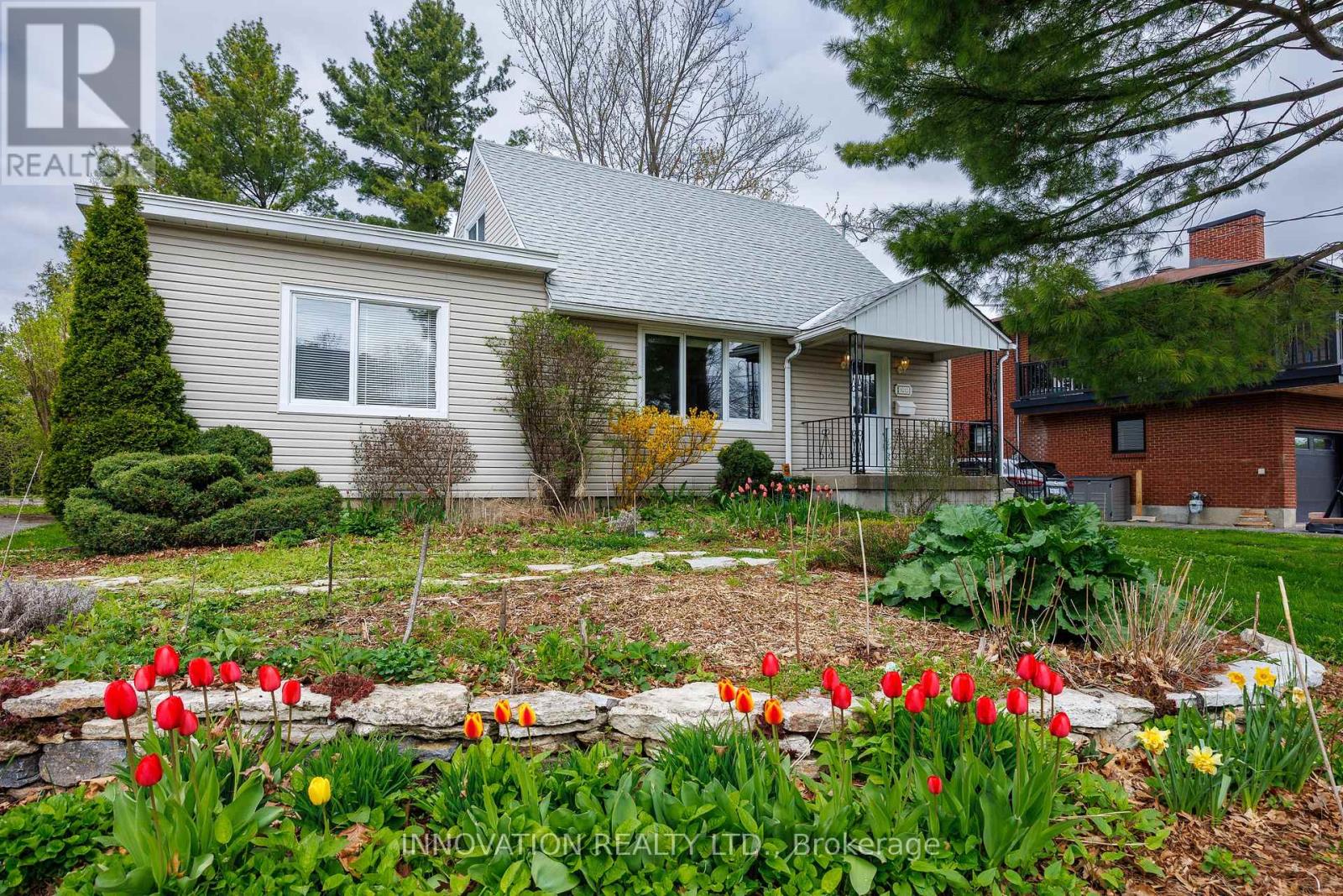 1013 STORMONT STREET, Ottawa, Ontario