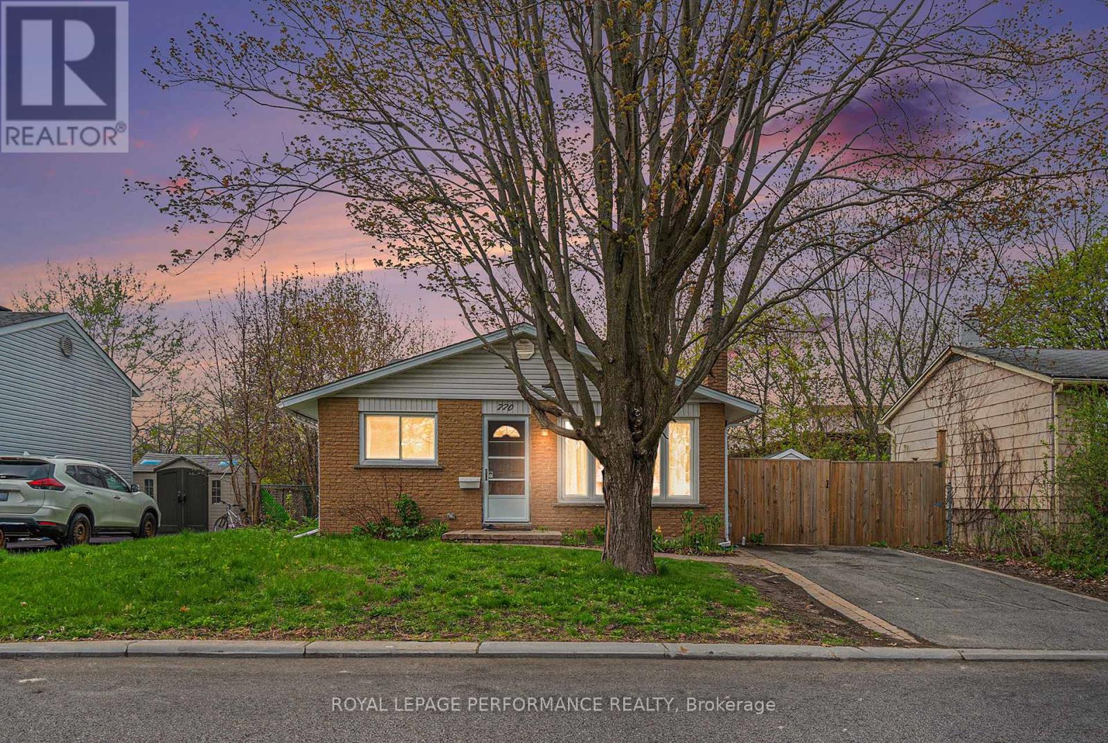 770 EASTVALE DRIVE, Ottawa, Ontario