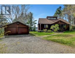 56 LEFTY LANE, Whitewater Region, Ontario