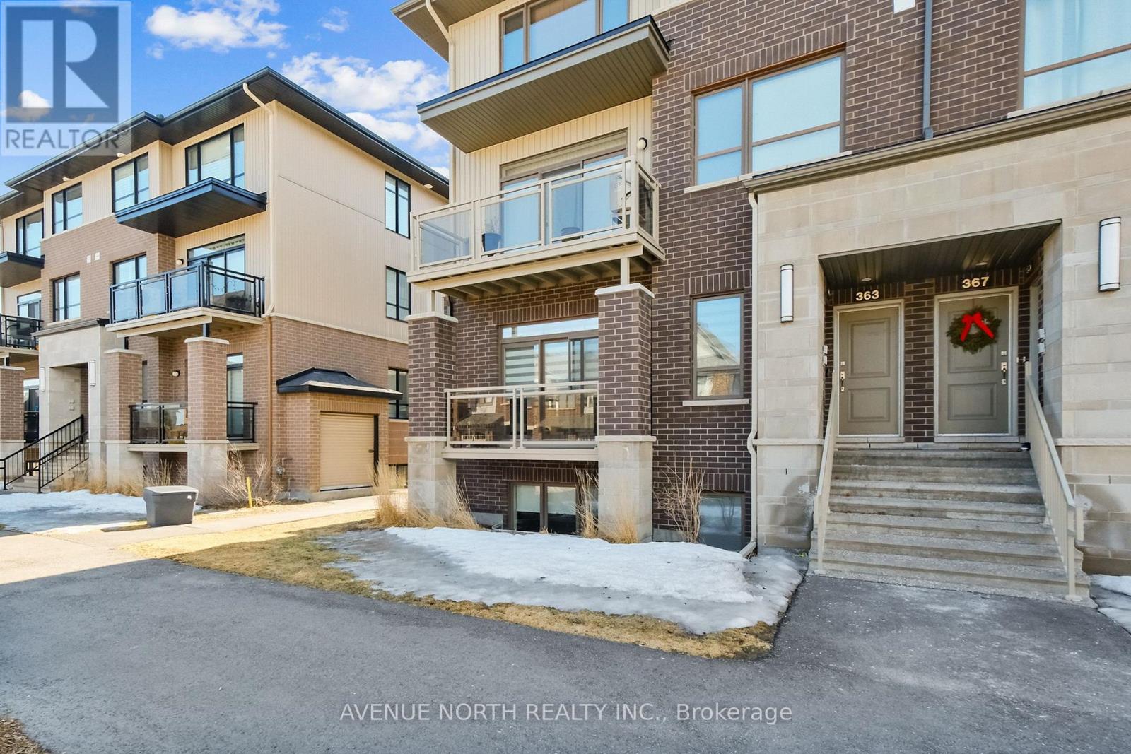365 AXIS WAY, Ottawa, Ontario