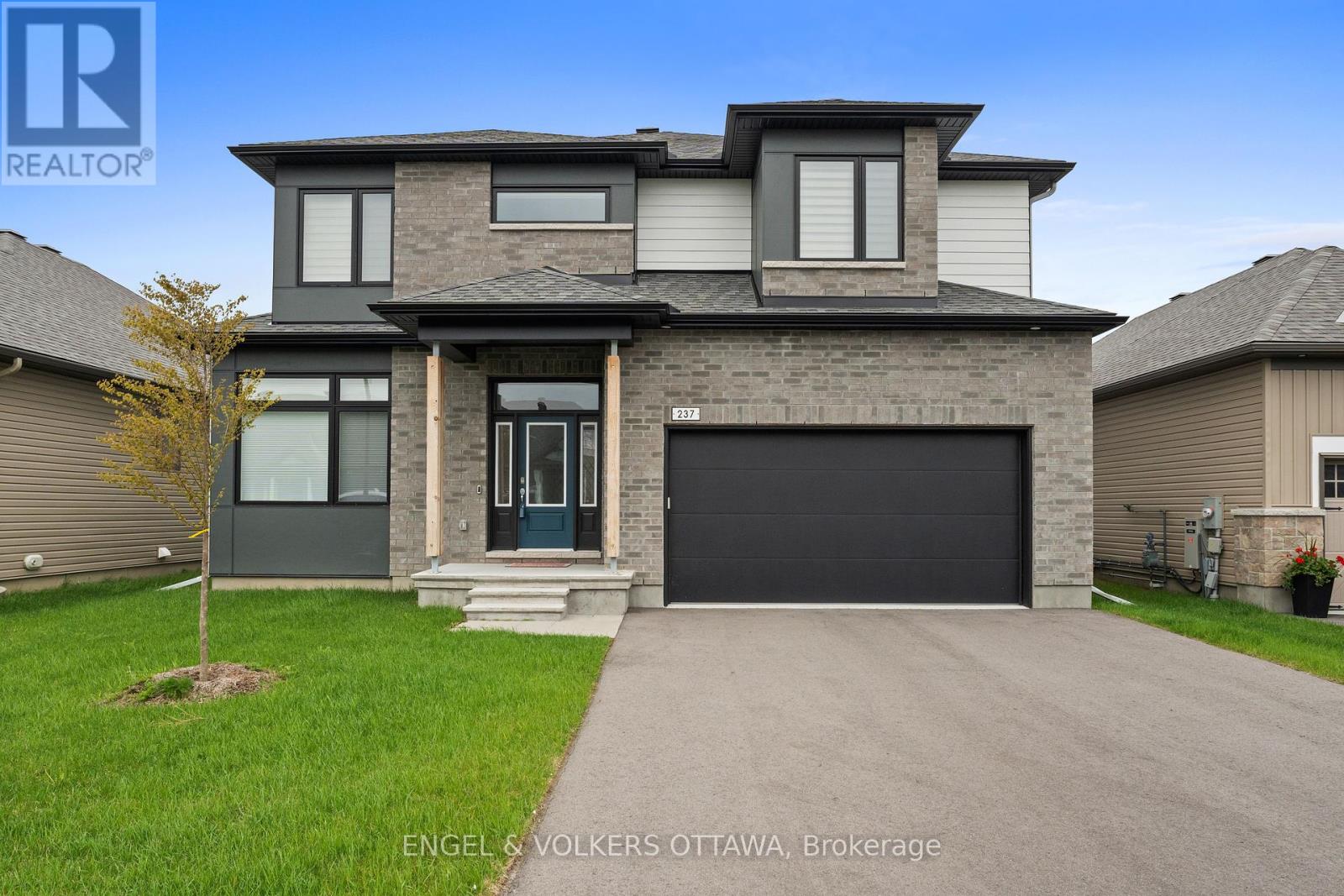 237 KINDERWOOD WAY, North Grenville, Ontario