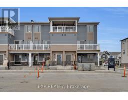 912 LILLIAN FREIMAN PRIVATE S, Ottawa, Ontario