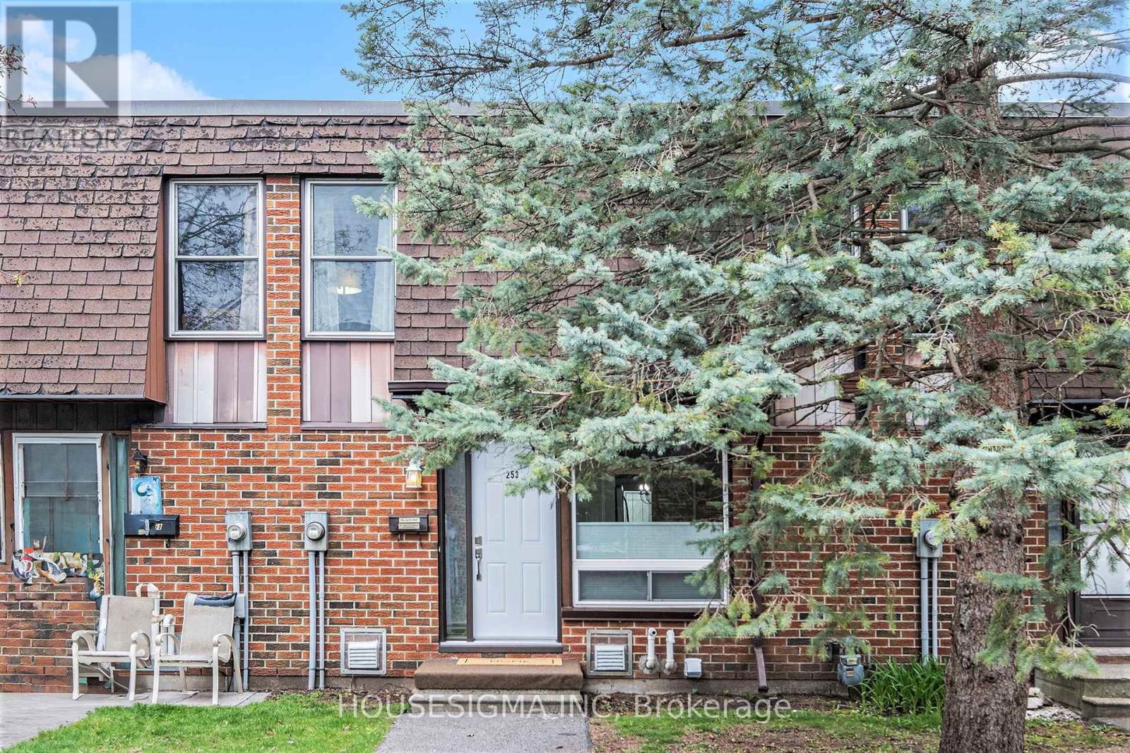 253 - 2270 COTTERS CRESCENT, Ottawa, Ontario