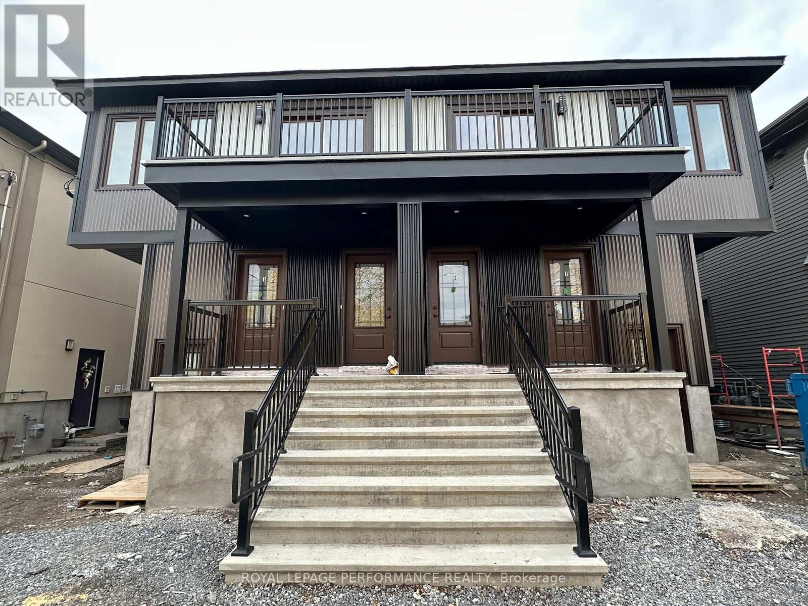 UNIT 2 - 143 PRINCE ALBERT STREET, Ottawa, Ontario