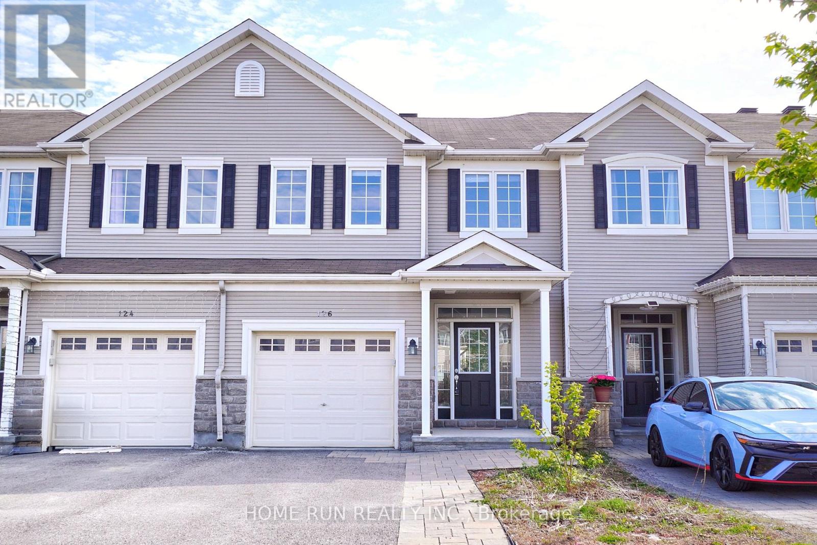 126 AKERSON ROAD, Ottawa, Ontario
