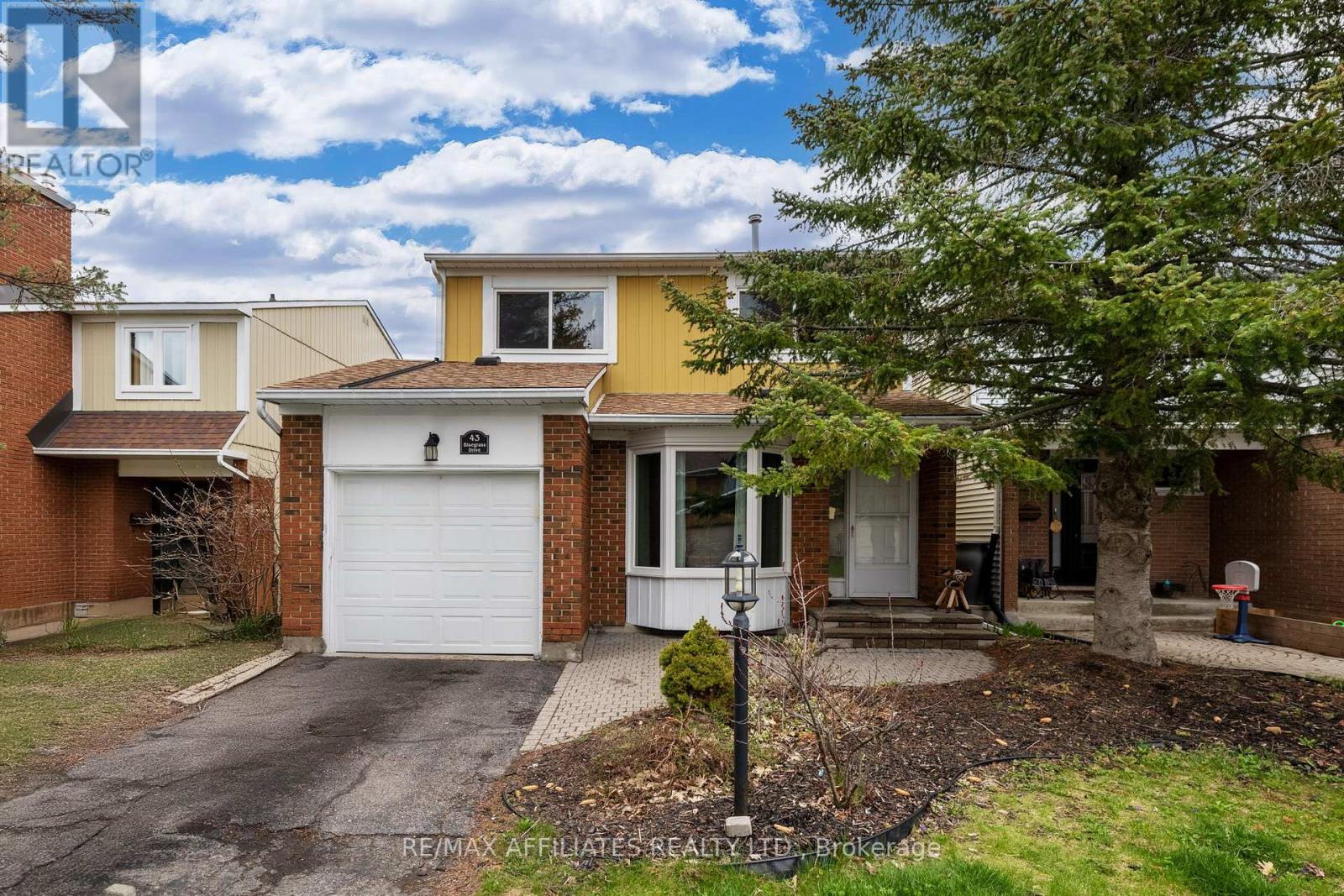 43 BLUEGRASS DRIVE, Ottawa, Ontario