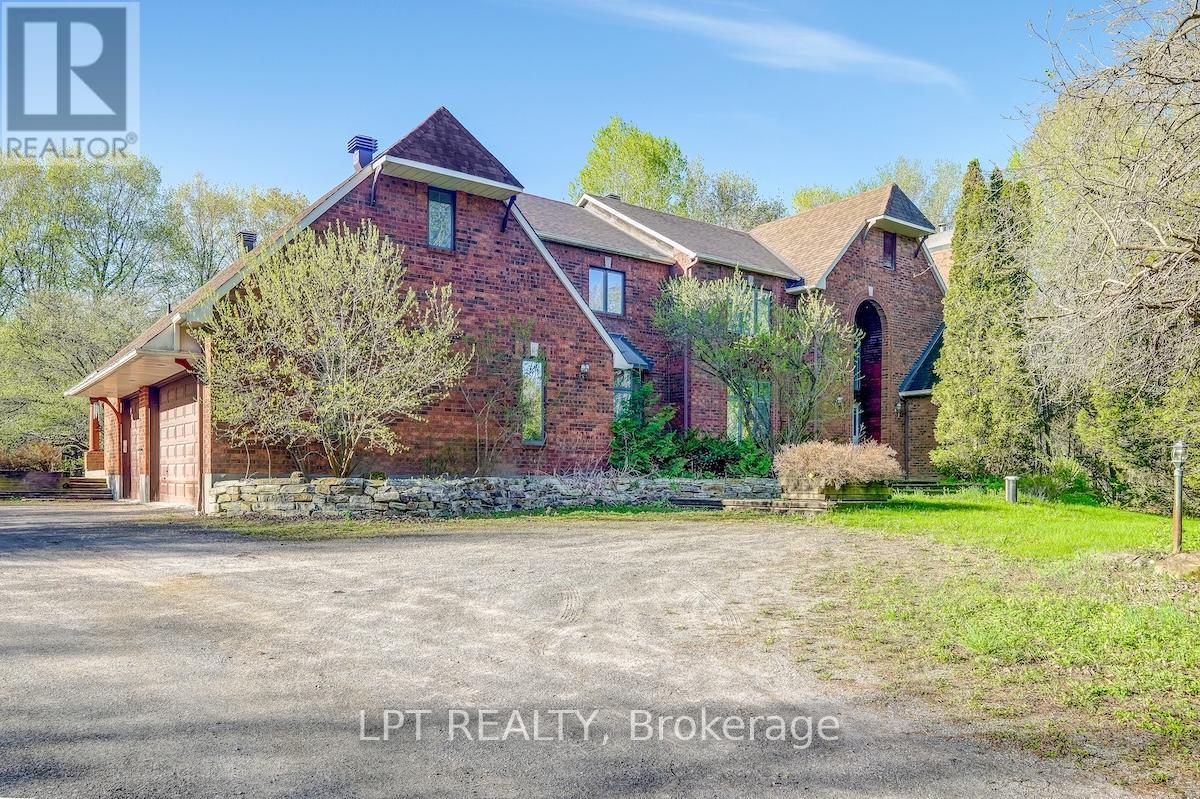 5626 SCOBIE CRESCENT, Ottawa, Ontario