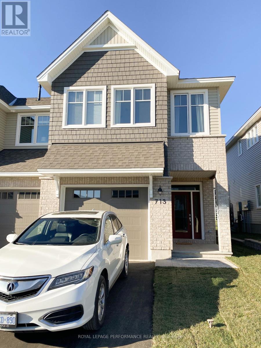 713 CAP DIAMANT WAY, Ottawa, Ontario