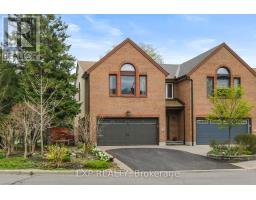 104 DUNBARTON COURT, Ottawa, Ontario