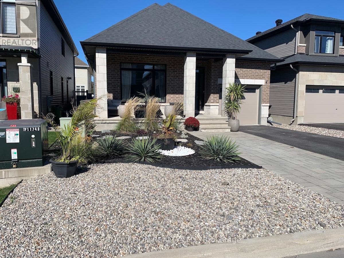 565 BOBOLINK RIDGE, Ottawa, Ontario
