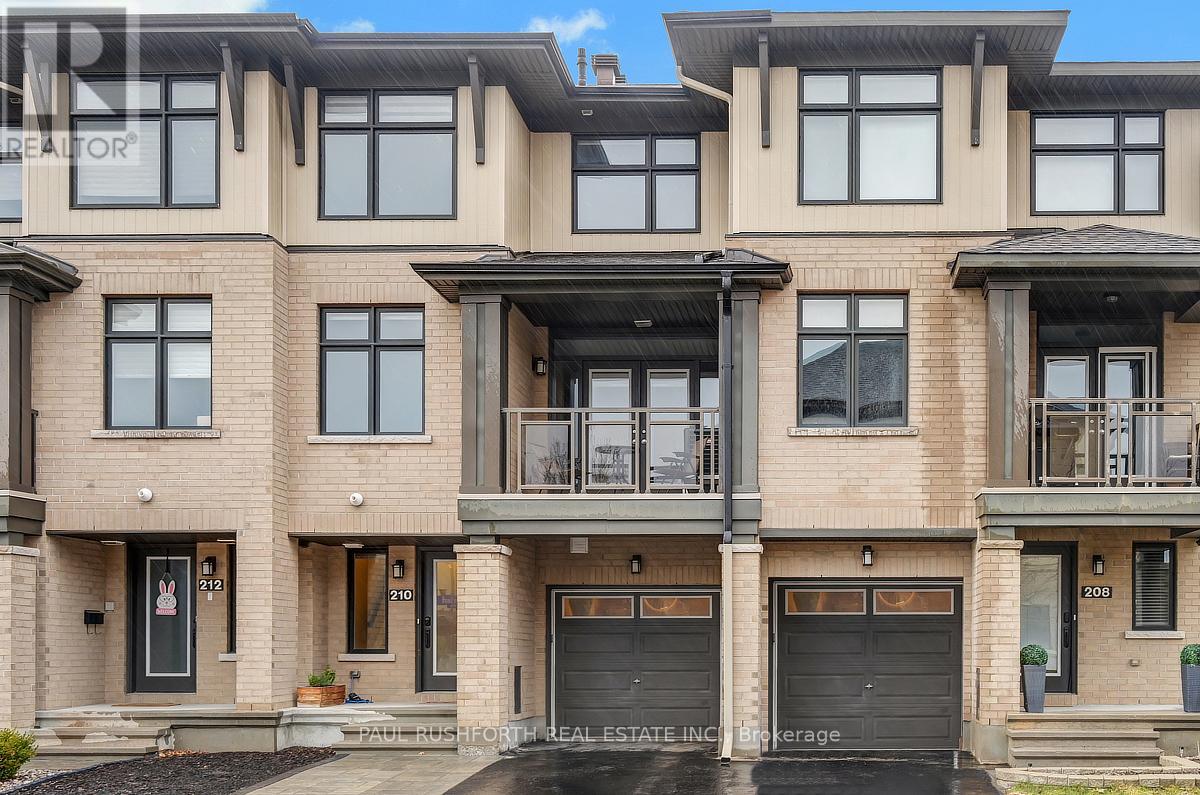 210 LEATHER LEAF TERRACE, Ottawa, Ontario