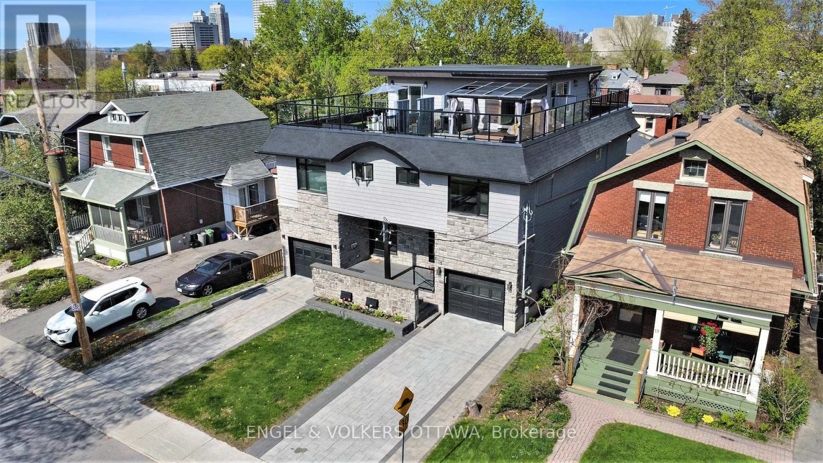 15 GRANVILLE AVENUE, Ottawa, Ontario