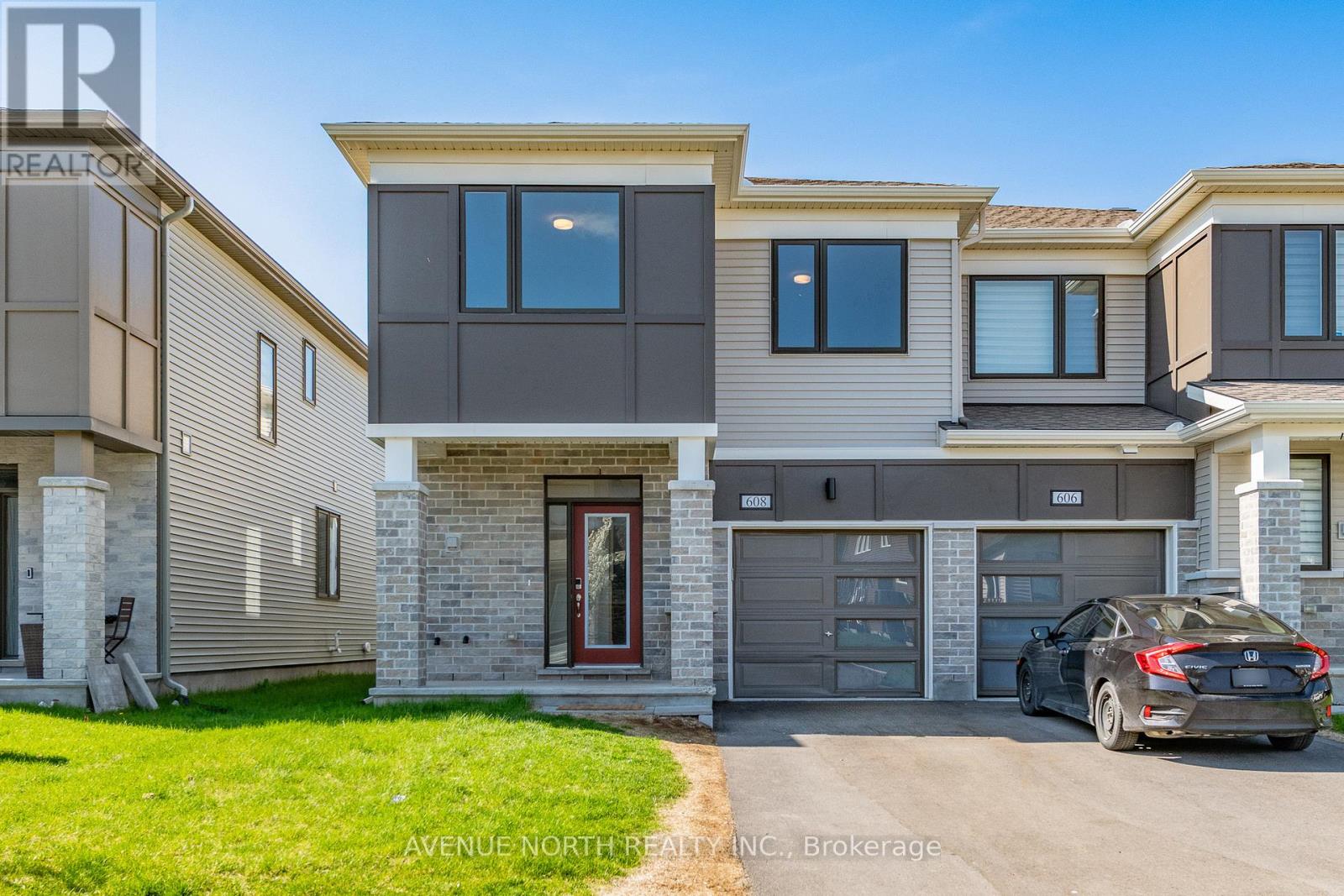 608 CYGNUS STREET, Ottawa, Ontario