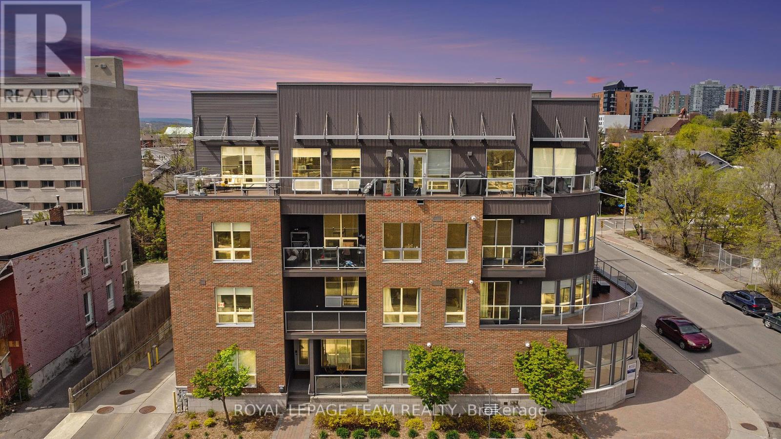 403 - 390 BOOTH STREET, Ottawa, Ontario
