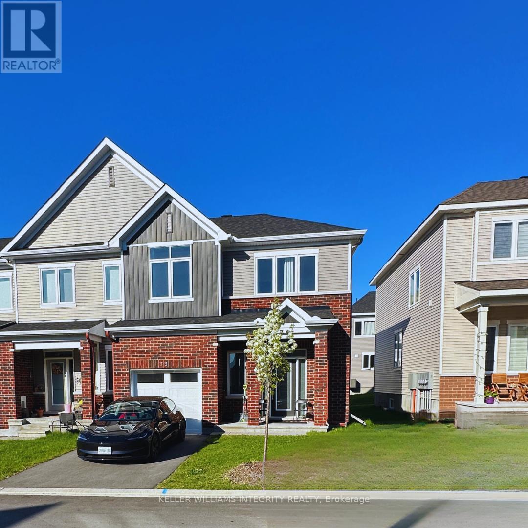 313 CANADENSIS LANE, Ottawa, Ontario