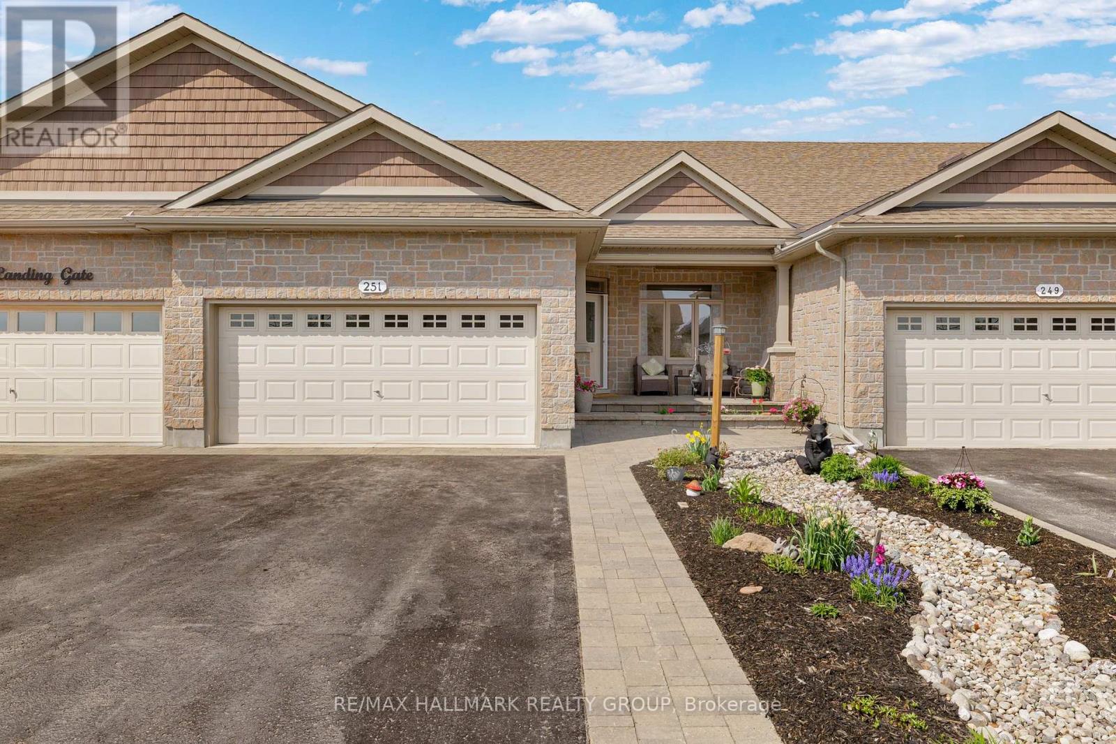 251 ROYAL LANDING GATE, North Grenville, Ontario
