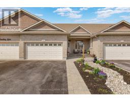 251 ROYAL LANDING GATE, North Grenville, Ontario