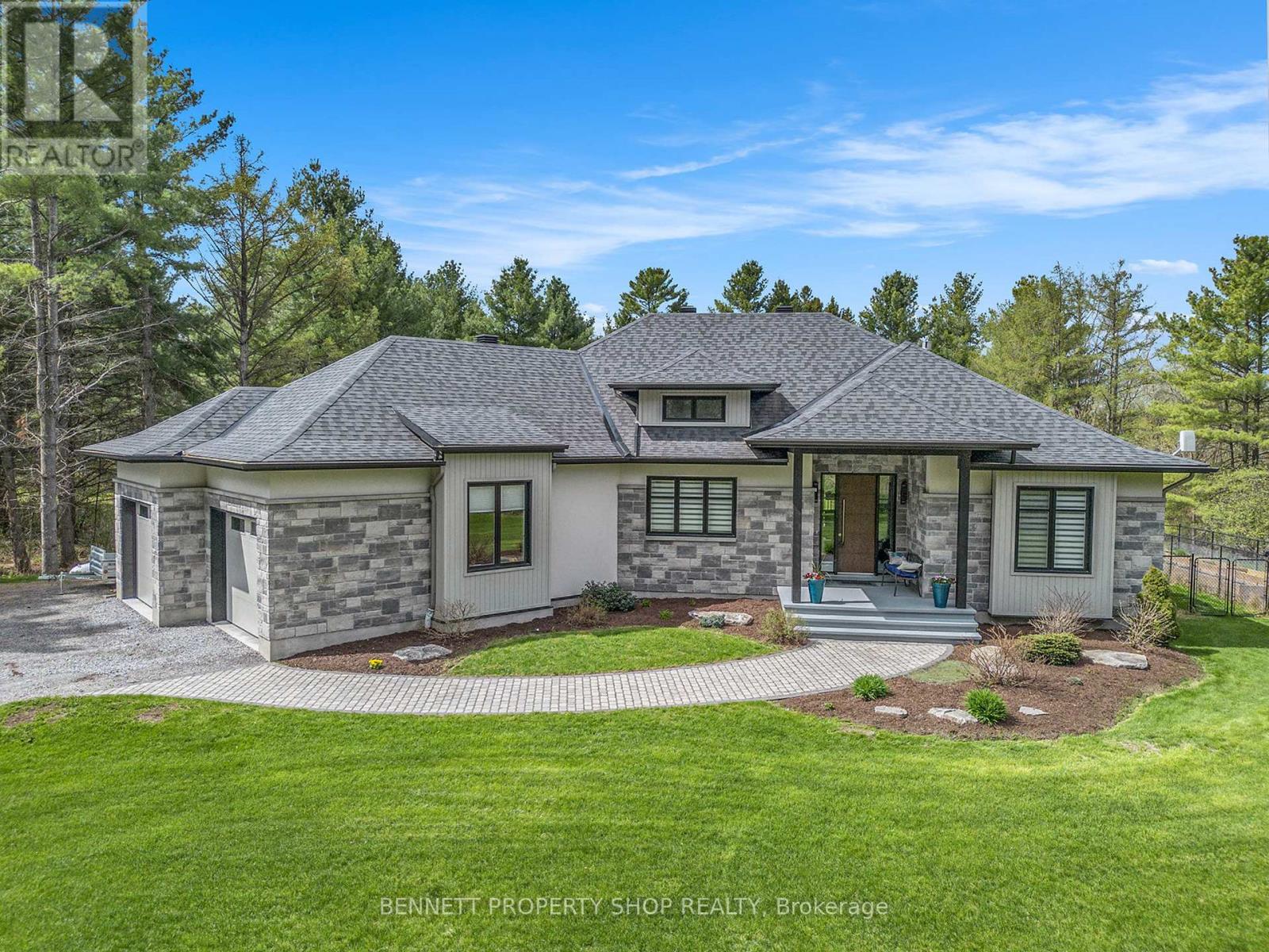 1950 BECKETT'S CREEK ROAD, Ottawa, Ontario