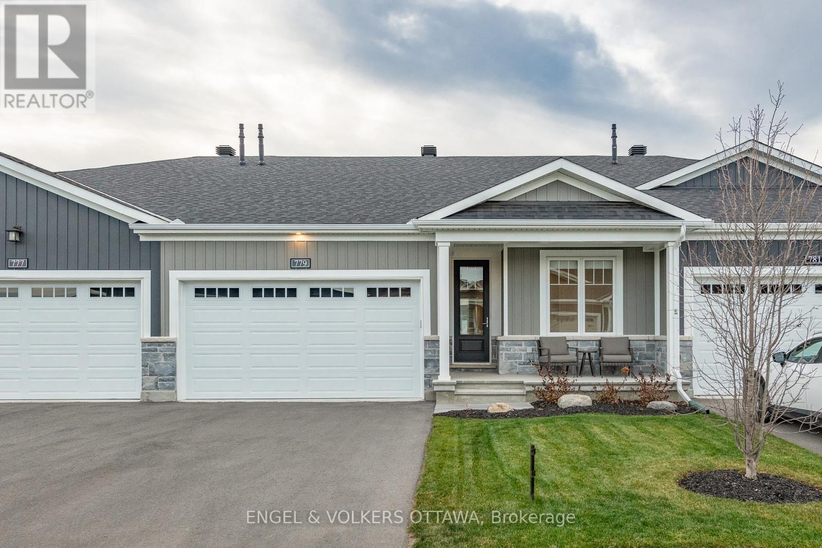 779 COAST CIRCLE, Ottawa, Ontario