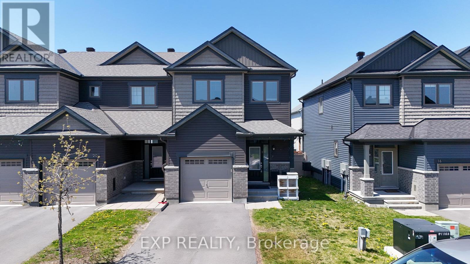 18 ROOKIE CRESCENT, Ottawa, Ontario