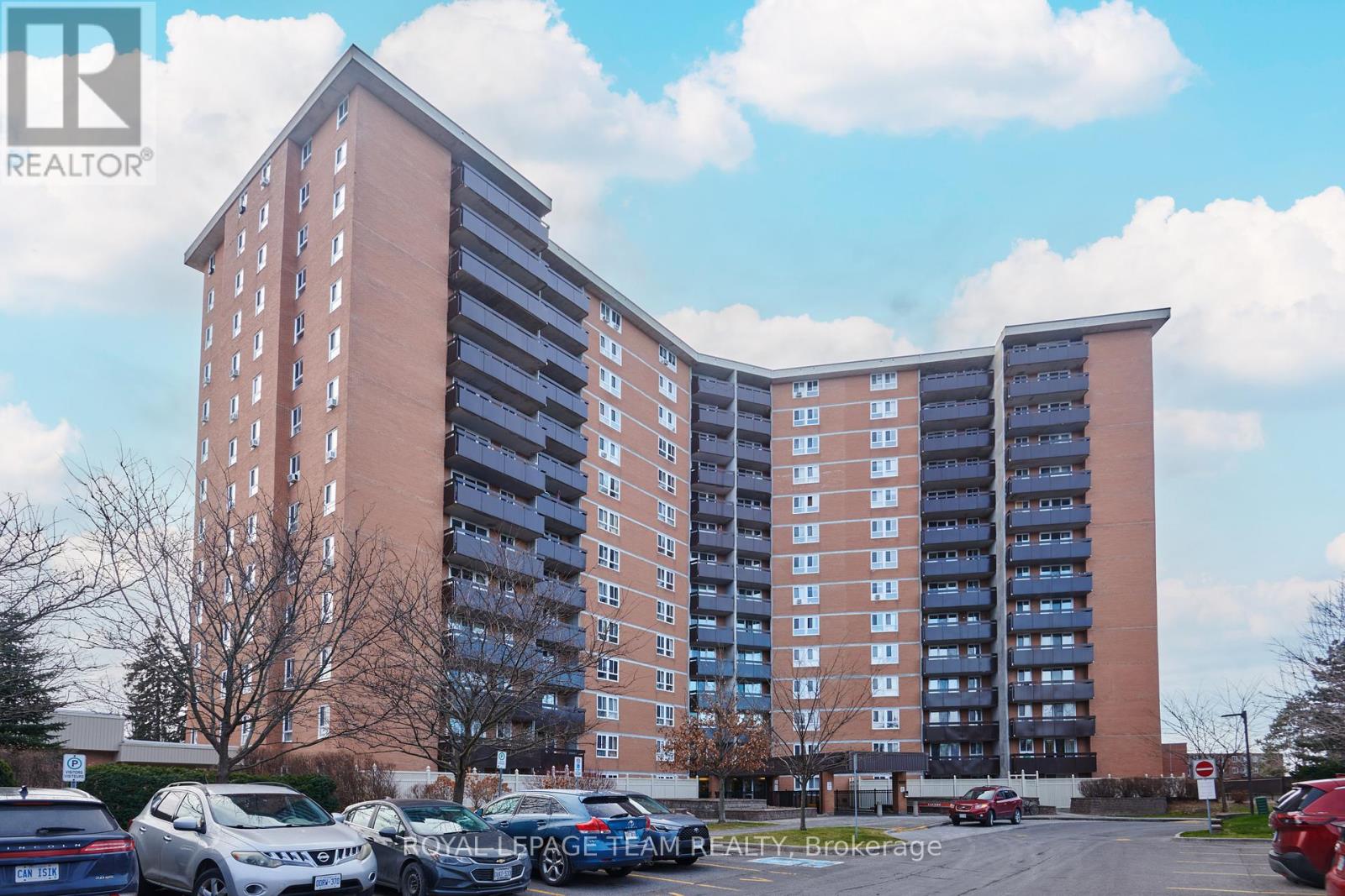 811 - 2000 JASMINE CRESCENT, Ottawa, Ontario