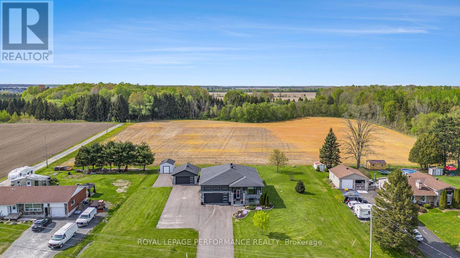1295 NOTRE DAME STREET, Russell, Ontario
