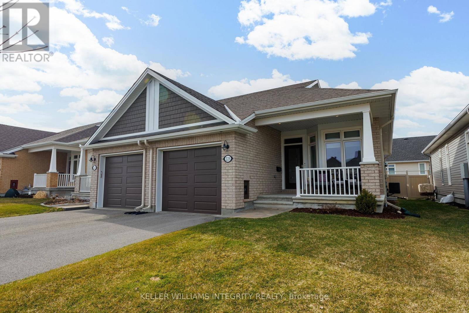 225 MAYGRASS WAY, Ottawa, Ontario