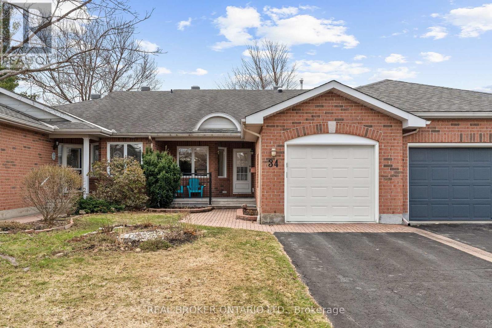 34 BUNTING LANE, Ottawa, Ontario