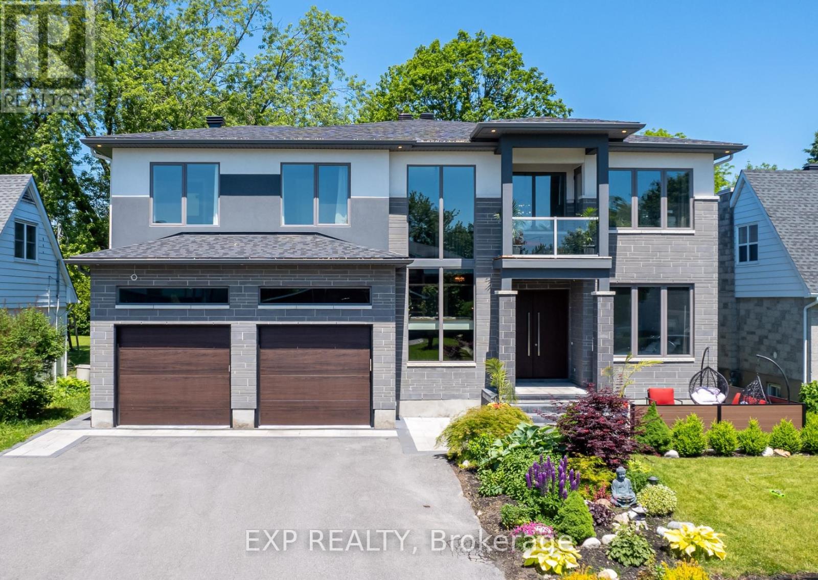 7 PHILLIP DRIVE, Ottawa, Ontario