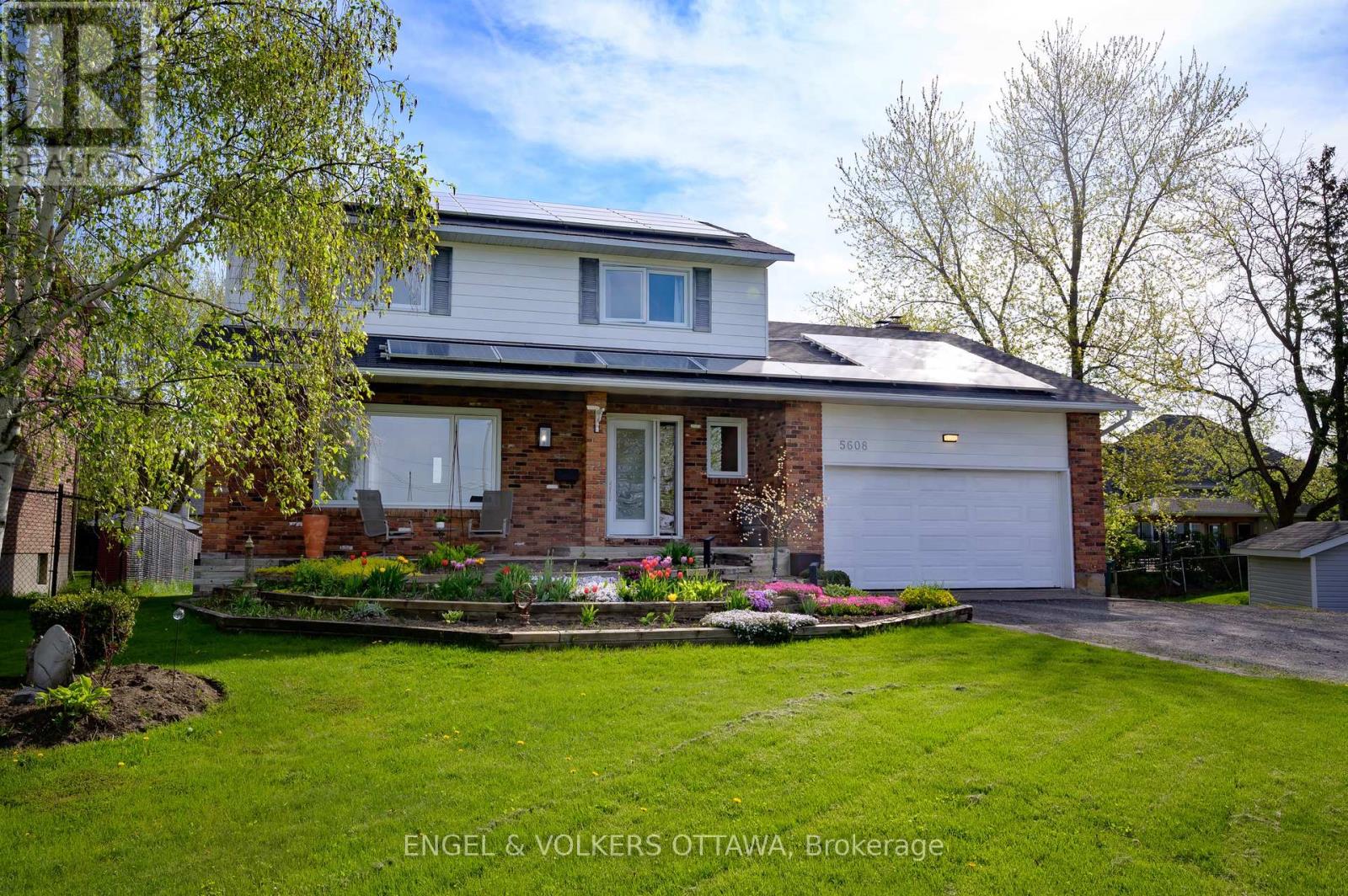 5608 RICHMOND ROAD, Ottawa, Ontario