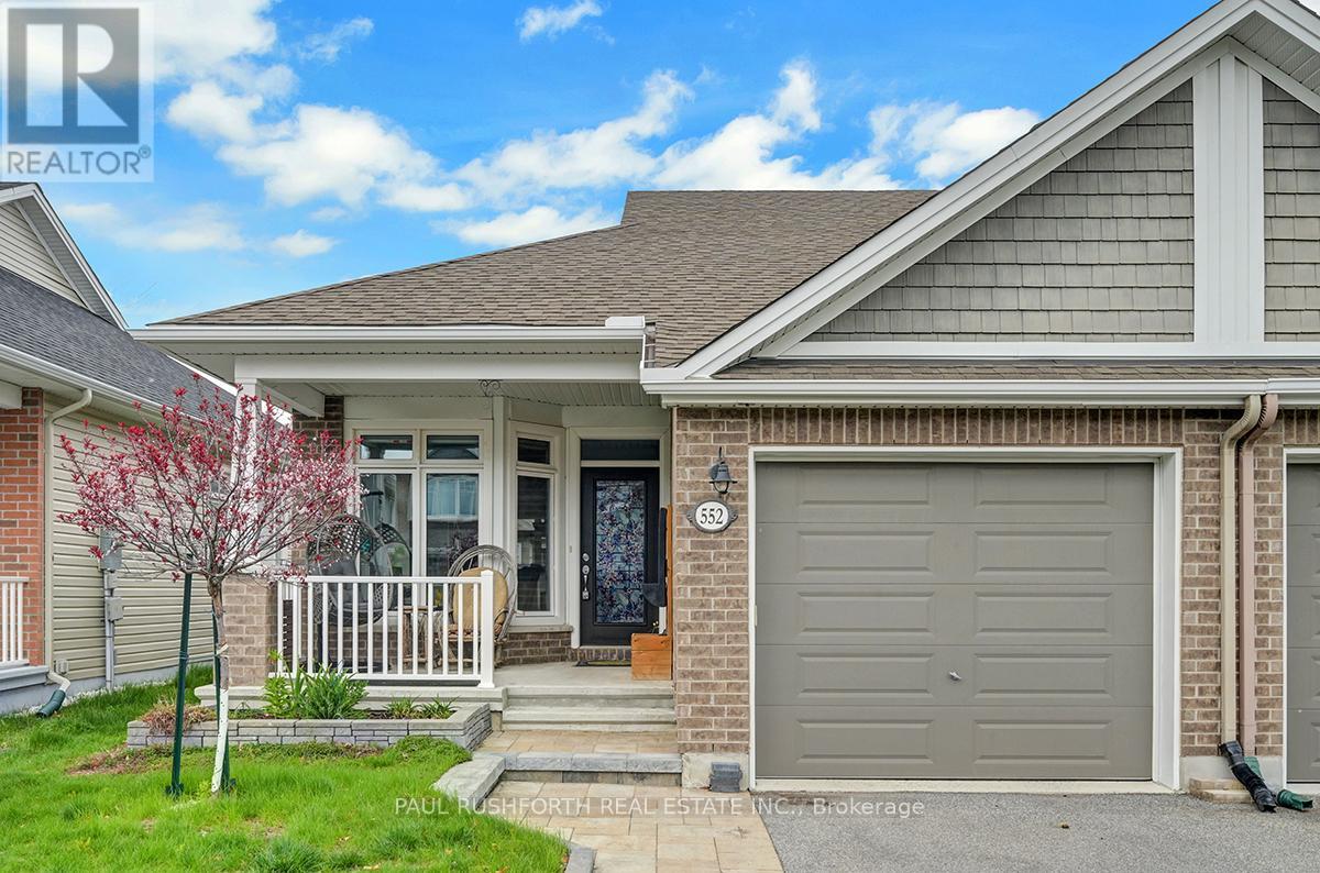 552 SILVERBELL CRESCENT, Ottawa, Ontario