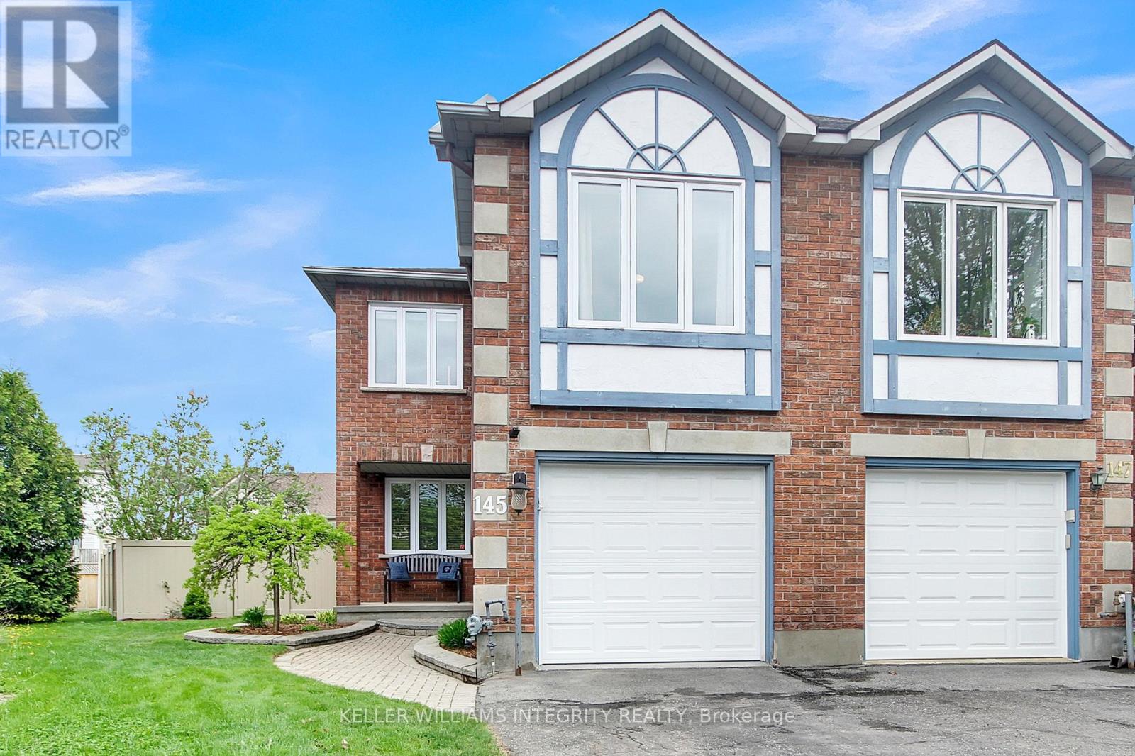 145 HUNTERSWOOD CRESCENT, Ottawa, Ontario