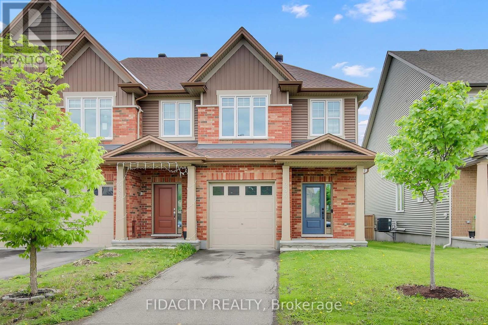 284 WOOD ACRES GROVE, Ottawa, Ontario