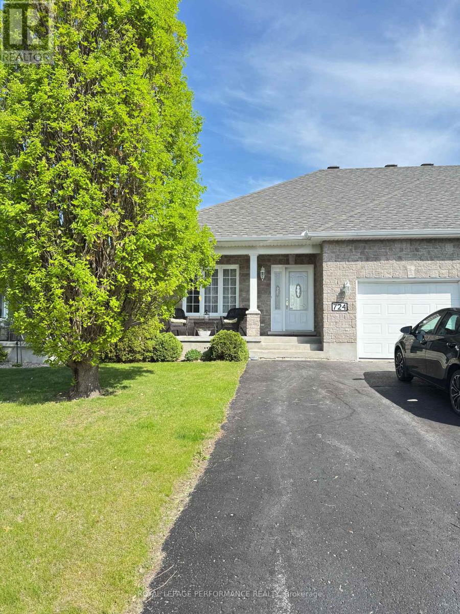 724 DES CHENES STREET, Casselman, Ontario
