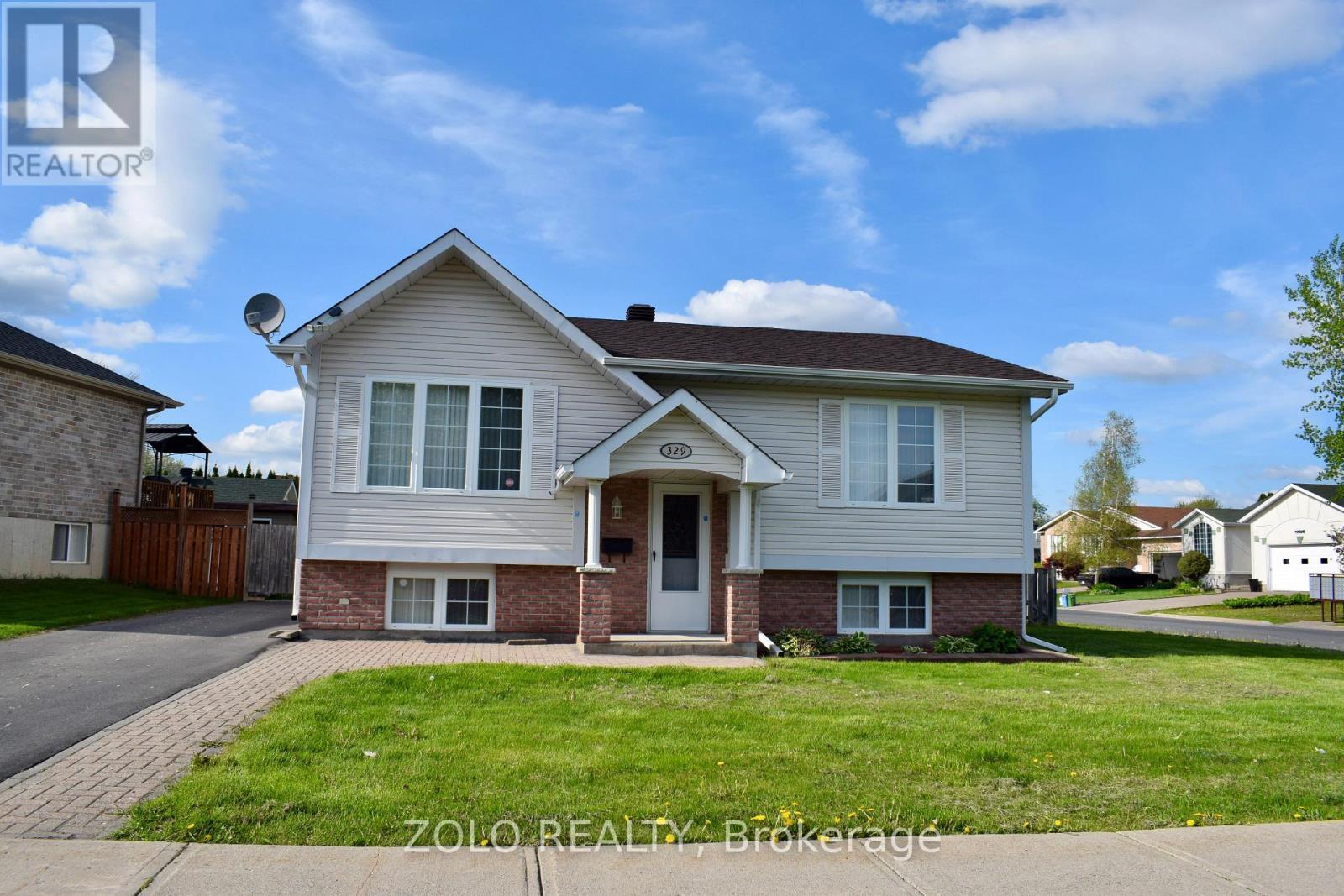 329 ELLEN AVENUE, Cornwall, Ontario