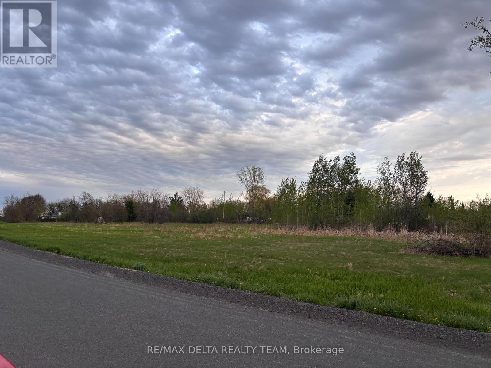 2775 CHARTRAND ROAD, Champlain, Ontario