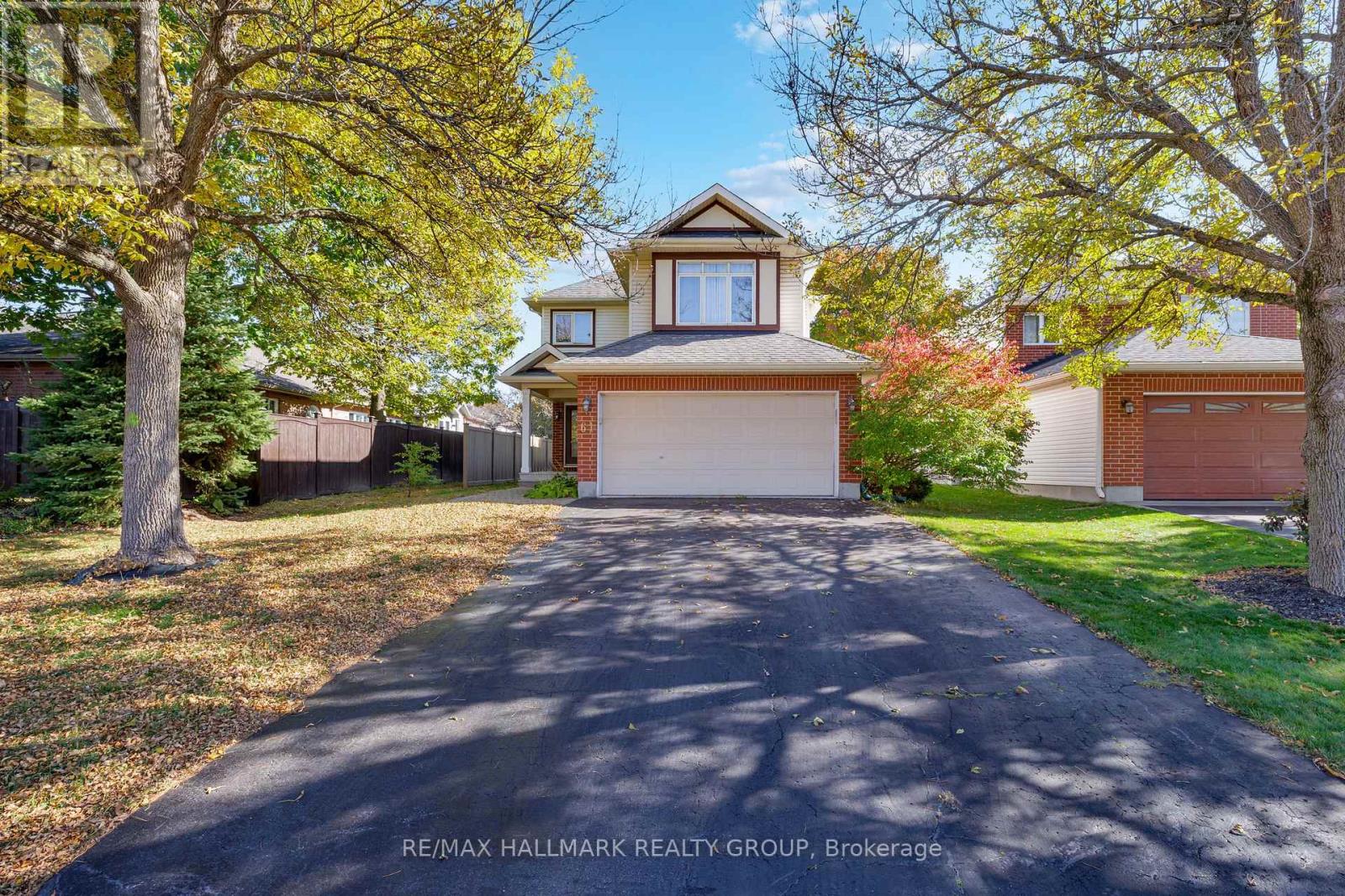 61 KIMBERWICK CRESCENT, Ottawa, Ontario