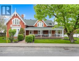 8 JOHN STREET, Champlain, Ontario