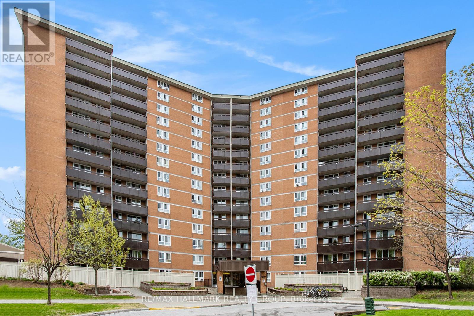 1508 - 2000 JASMINE CRESCENT, Ottawa, Ontario