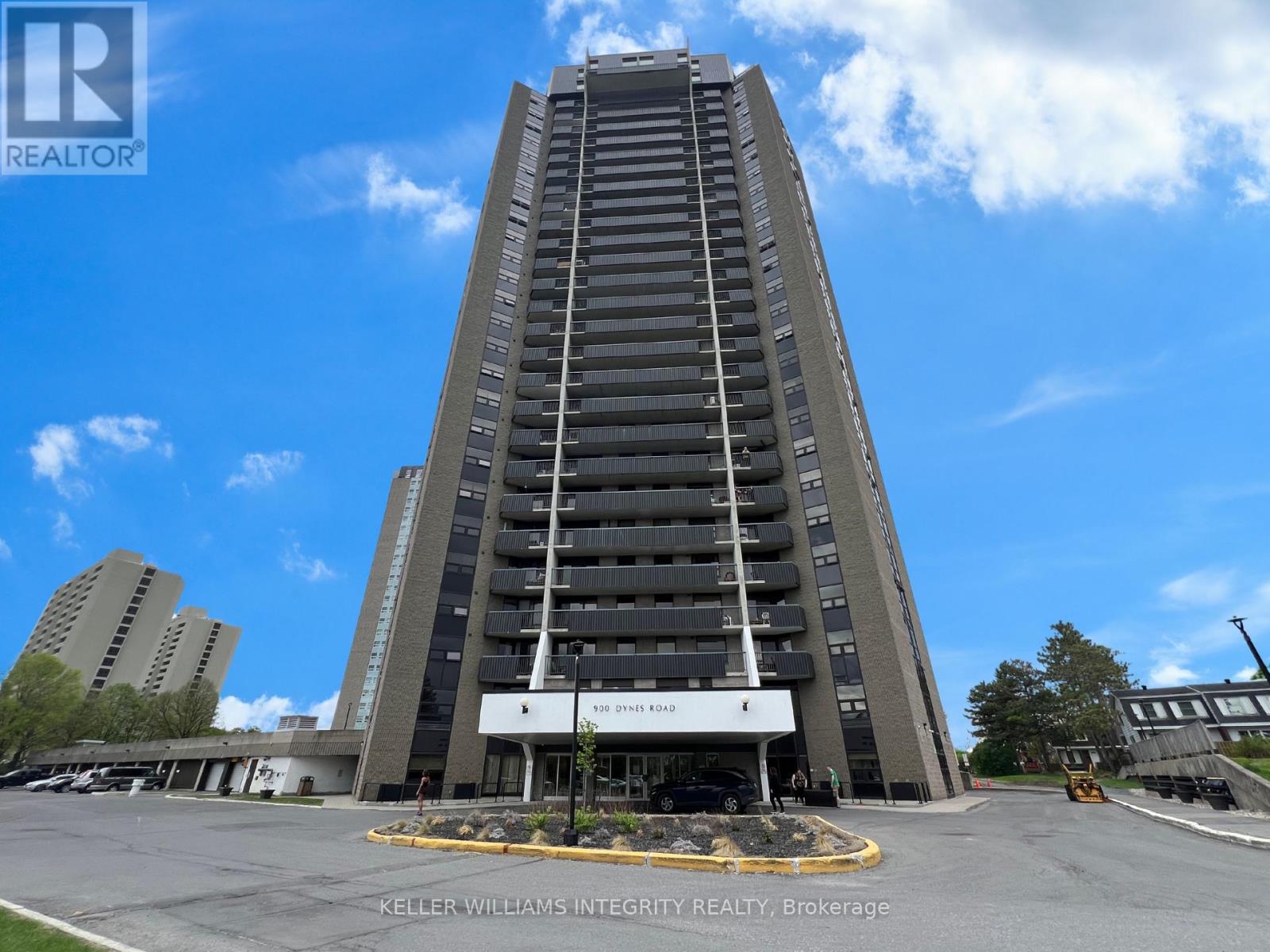 2403 - 900 DYNES ROAD, Ottawa, Ontario