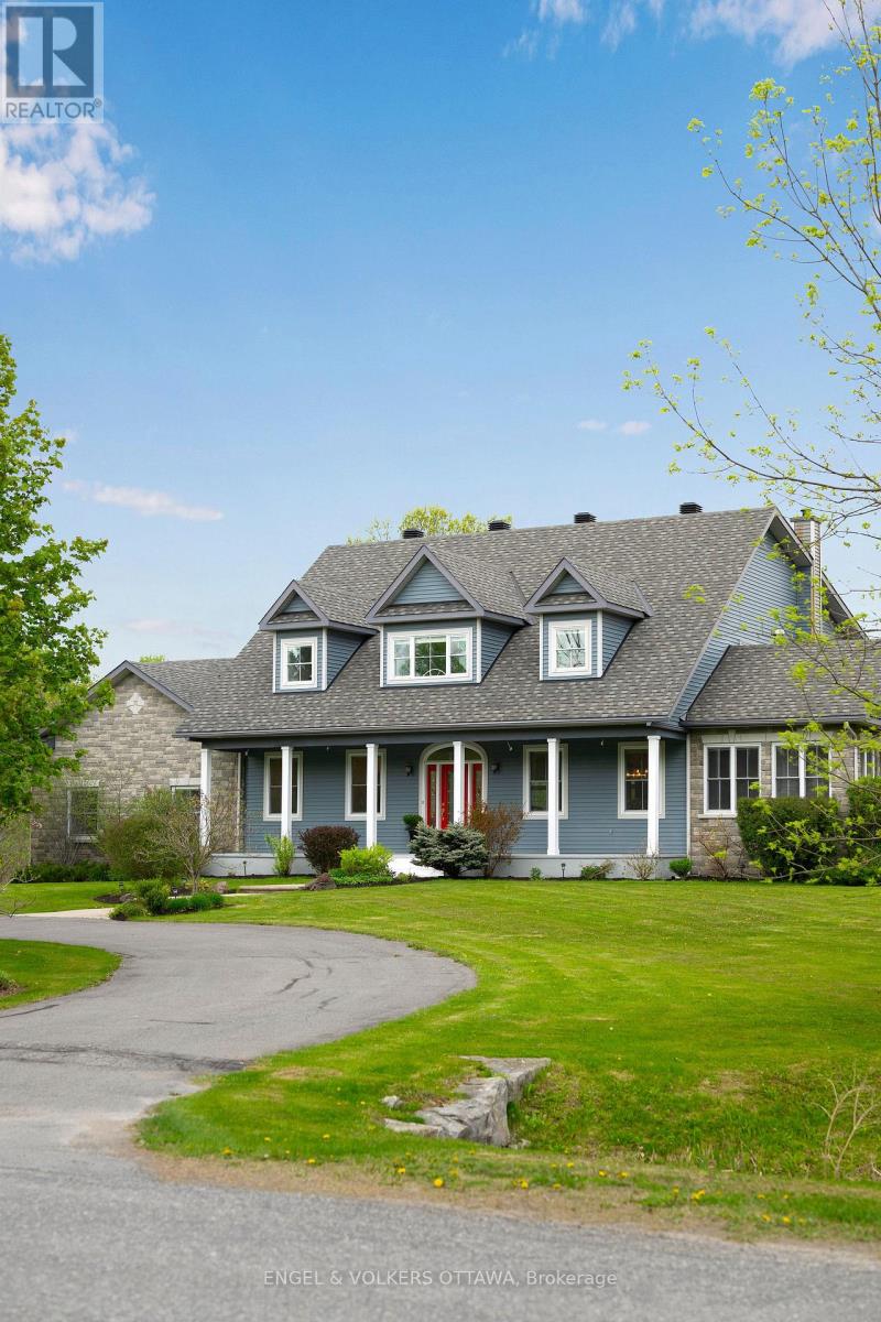 1422 HOUSTON CRESCENT, Ottawa, Ontario