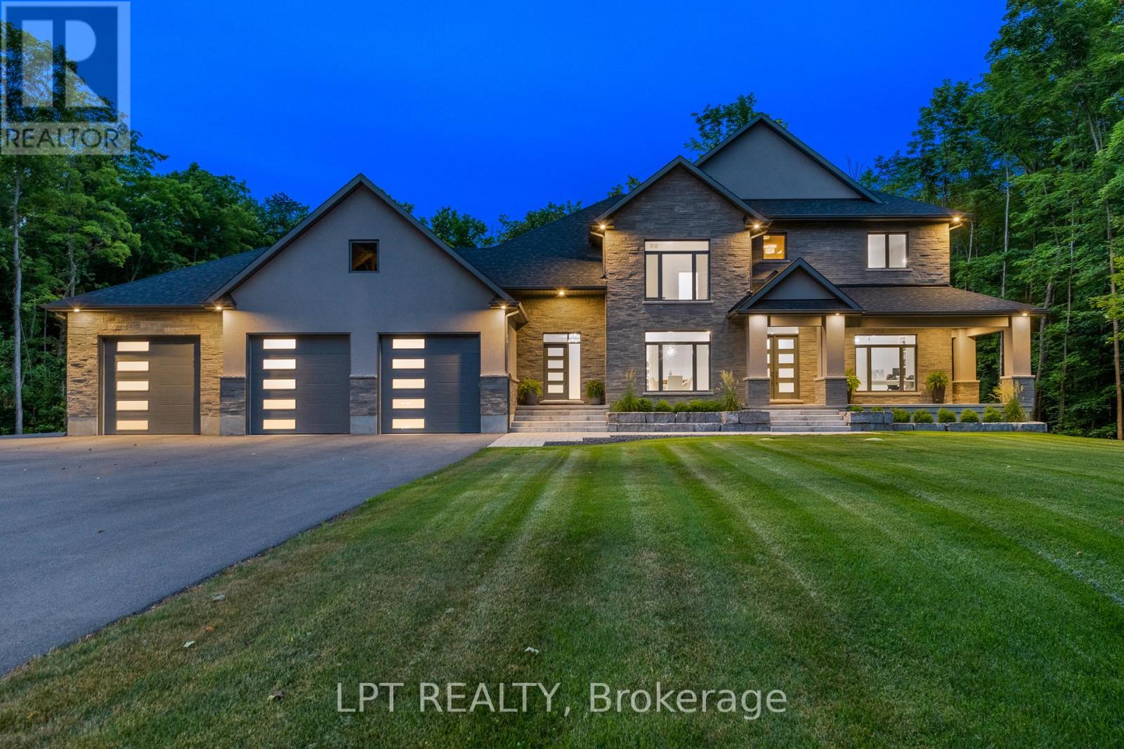 5740 QUEENSCOURT CRESCENT, Ottawa, Ontario