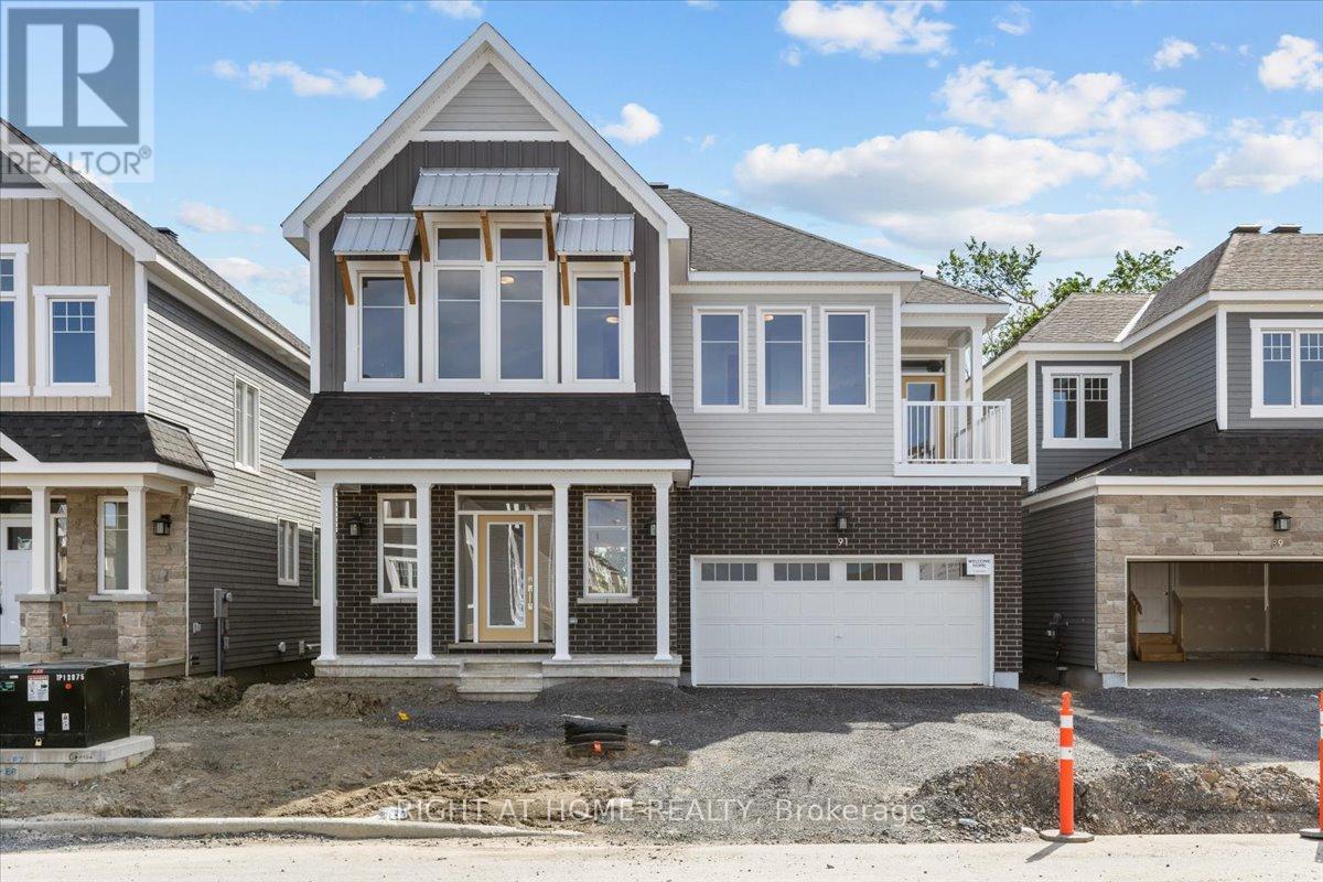 91 HACKAMORE CRESCENT, Ottawa, Ontario