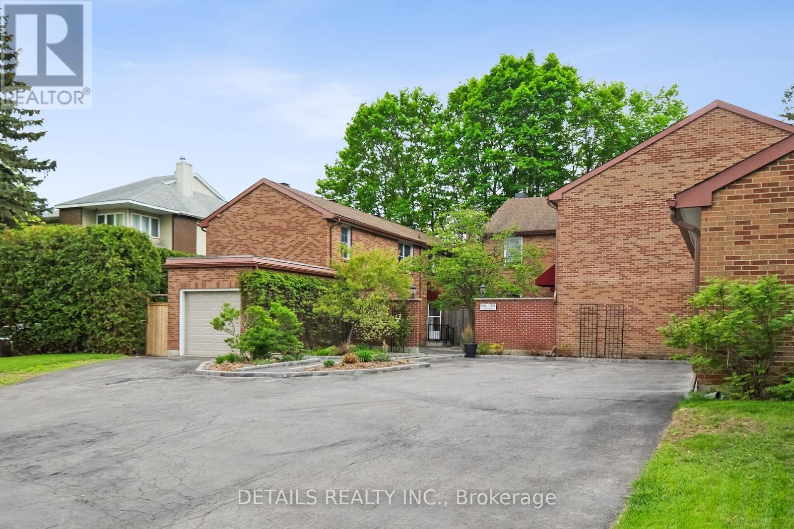 1904 RUSSELL ROAD, Ottawa, Ontario