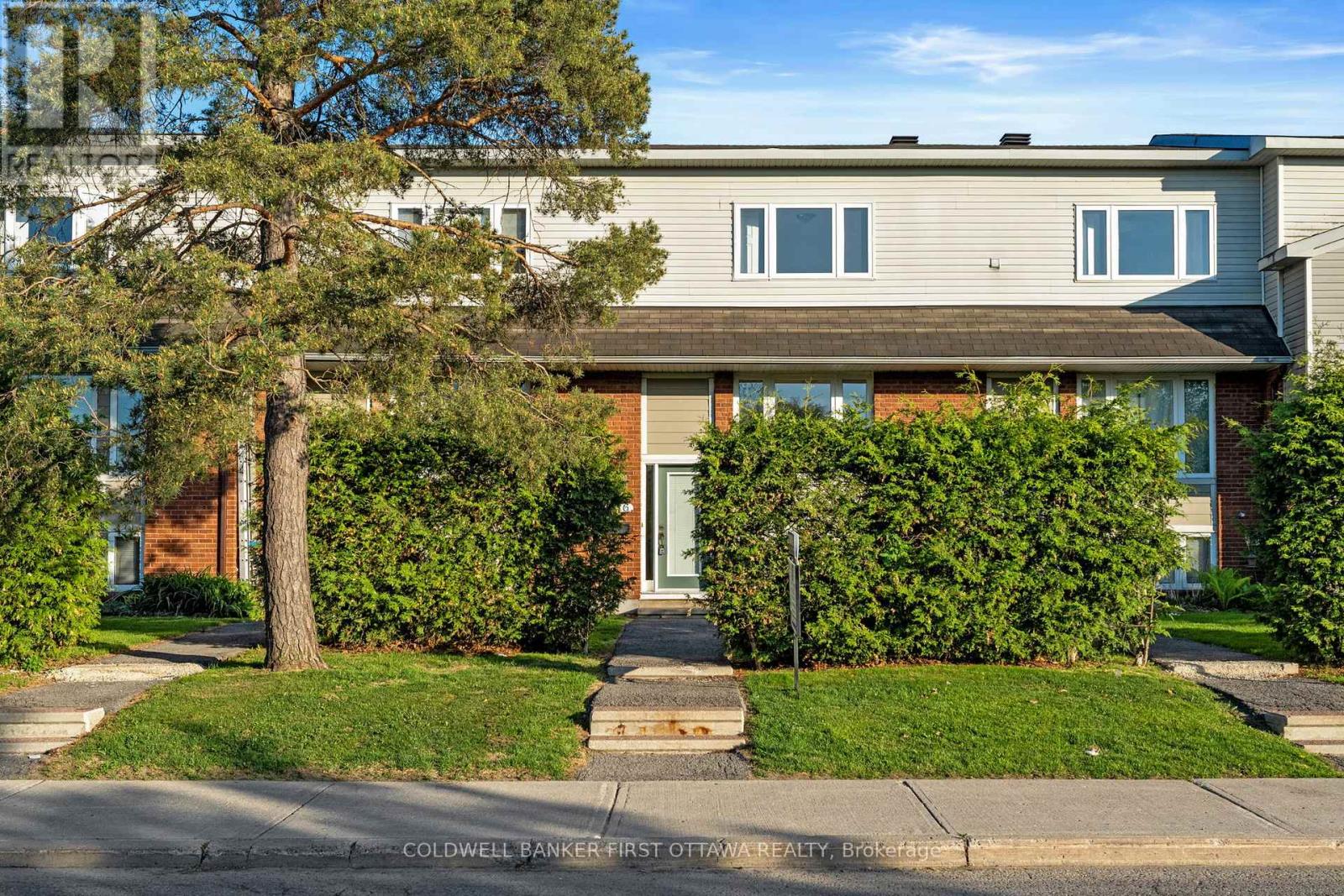 106 MONTEREY DRIVE, Ottawa, Ontario