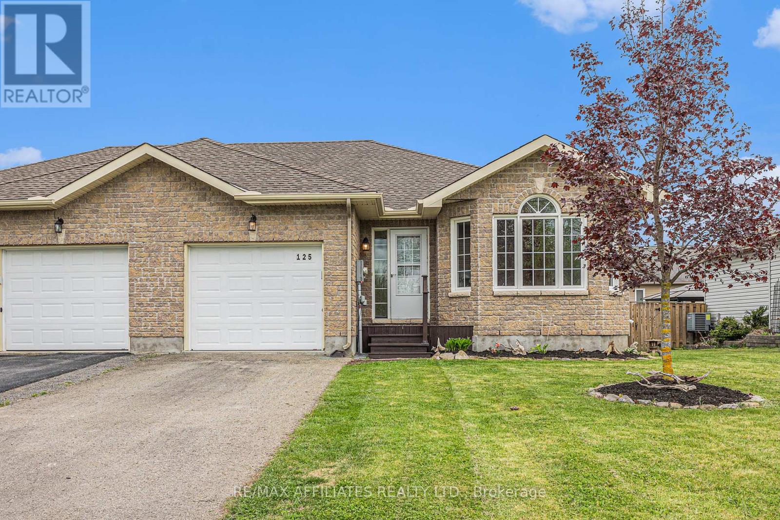 125 FERRARA DRIVE, Smiths Falls, Ontario